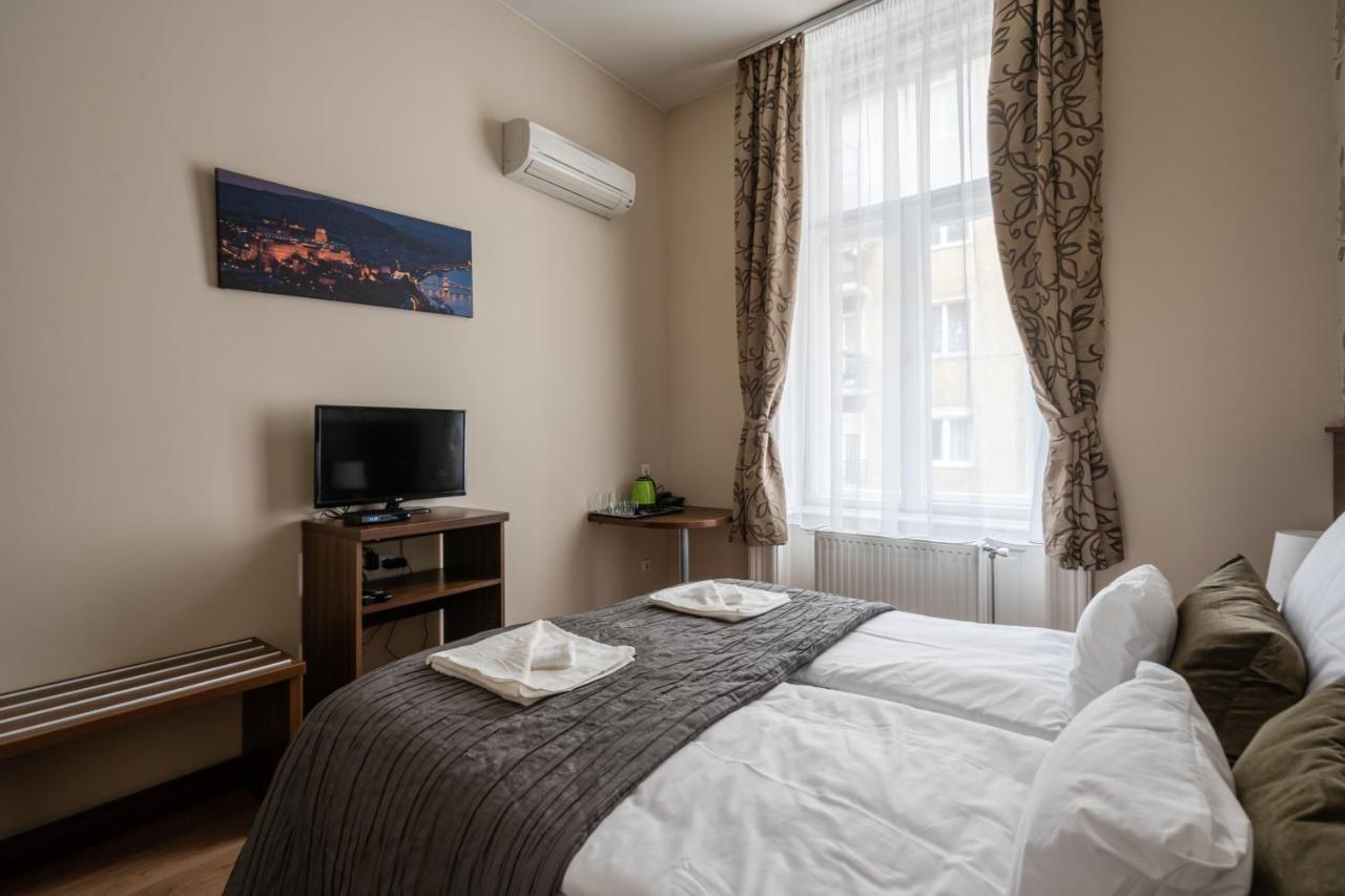 Elit Boutique Rooms- Best Location By Bqa Boedapest Buitenkant foto