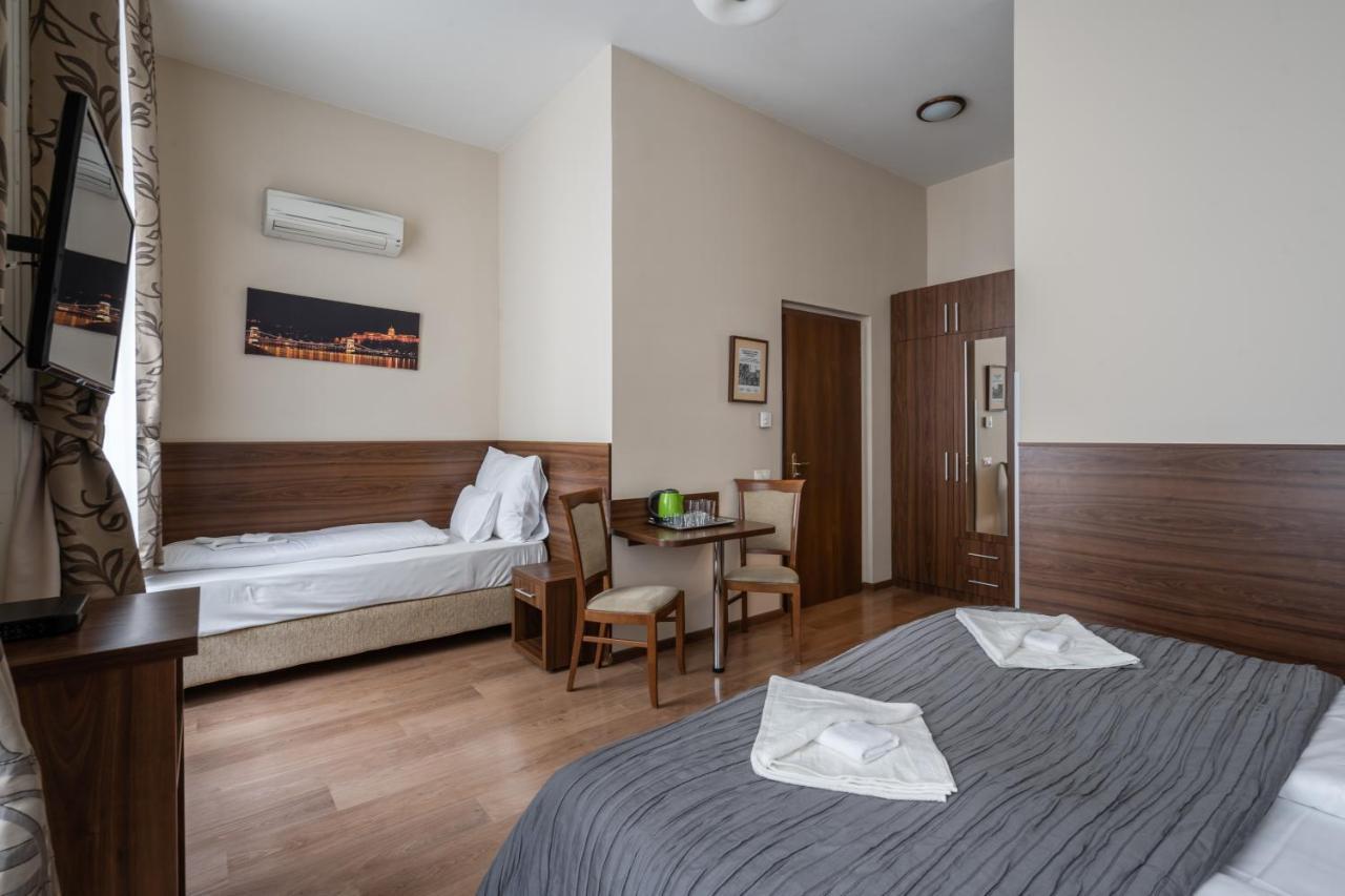 Elit Boutique Rooms- Best Location By Bqa Boedapest Buitenkant foto