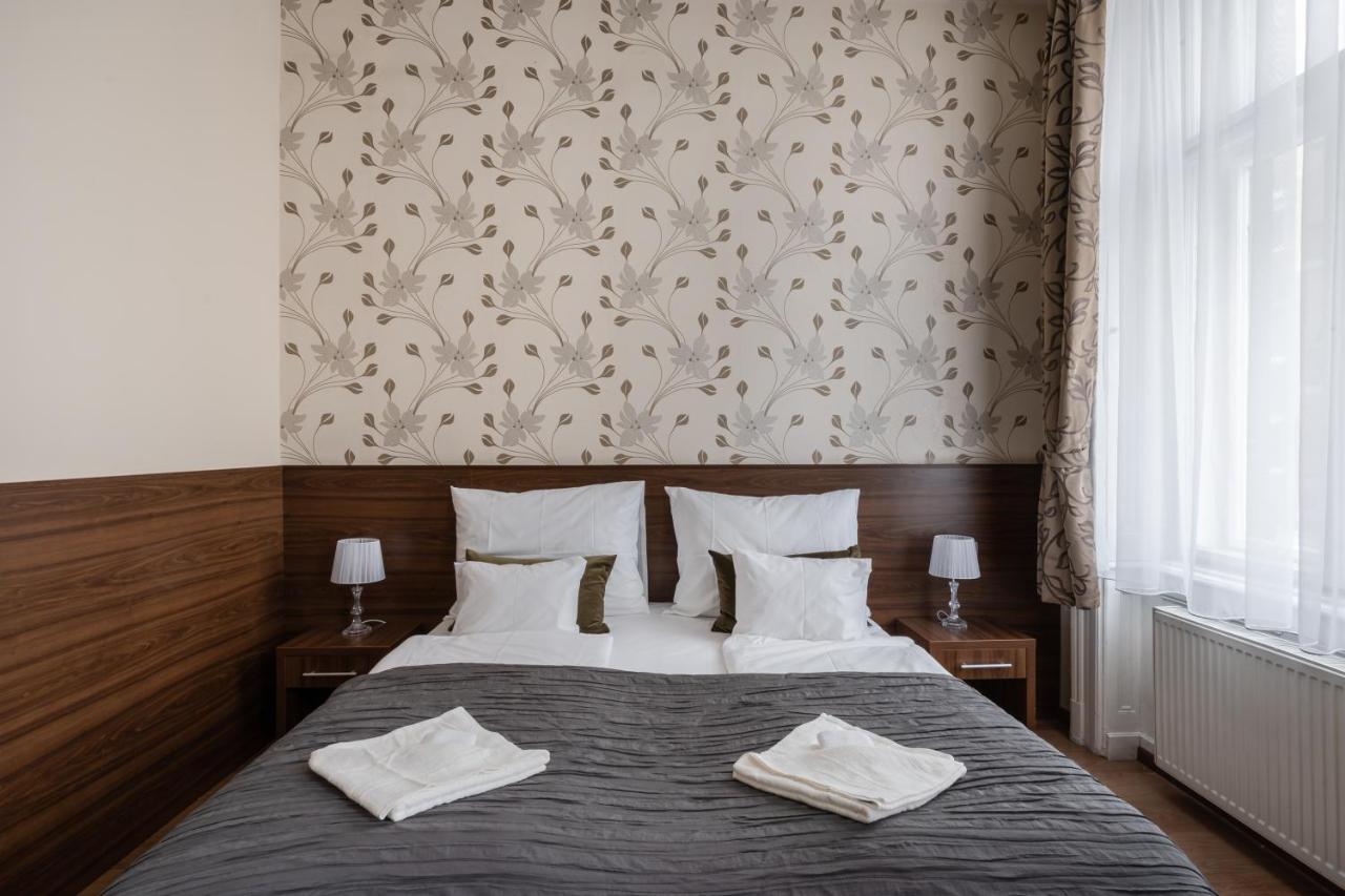 Elit Boutique Rooms- Best Location By Bqa Boedapest Buitenkant foto