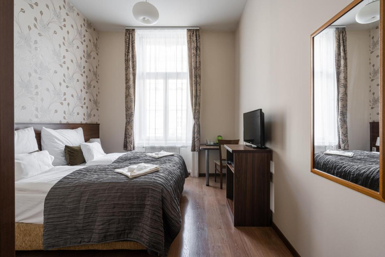 Elit Boutique Rooms- Best Location By Bqa Boedapest Buitenkant foto