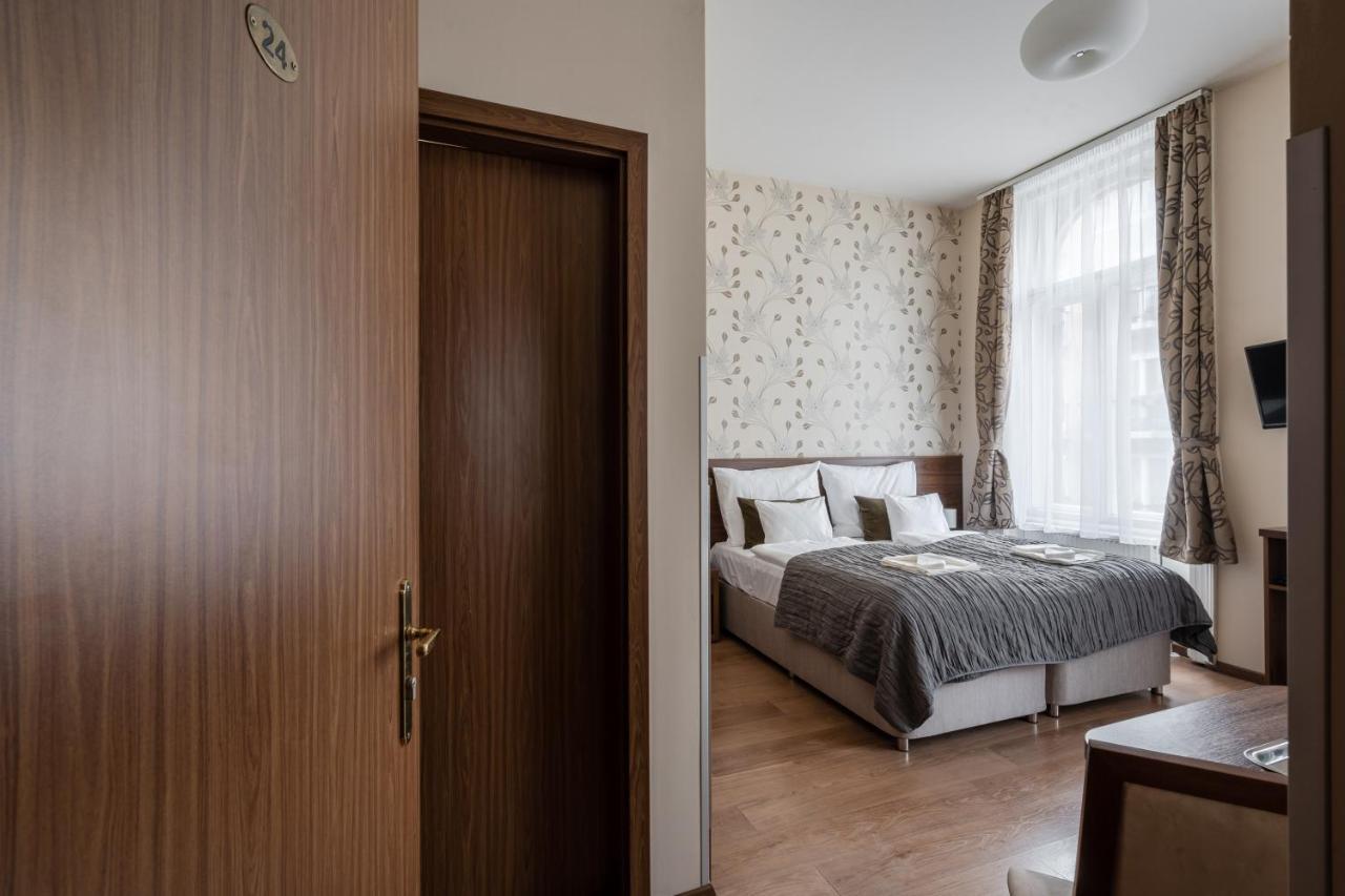 Elit Boutique Rooms- Best Location By Bqa Boedapest Buitenkant foto