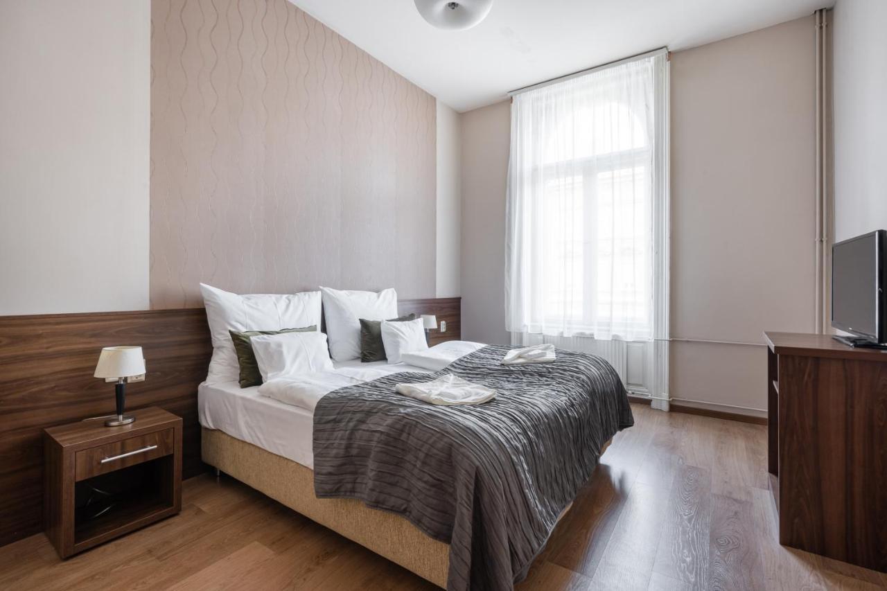Elit Boutique Rooms- Best Location By Bqa Boedapest Buitenkant foto